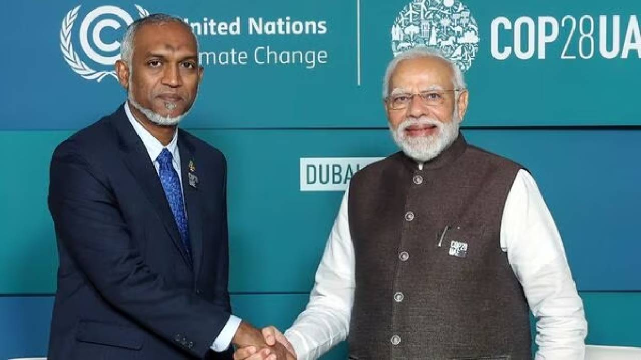 Maldives-India Tension: मालदीव-लक्षद्वीप विवाद से पहले योगाभ्यास को लेकर लड़ाई, जानें क्या है पूरी कहानी