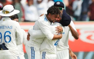 Kuldeep Yadav celebrates Zak Crawley wicket 2nd Test, IND vs ENG, Vizag