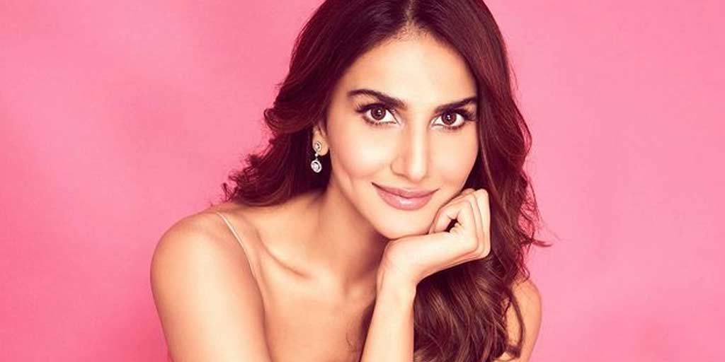 Vaani Kapoor Skin Care Routine: वानी कपूर ऐसे रखती हैं अपनी स्किन का ख्याल, अपनाएं ये ब्यूटी टिप्स