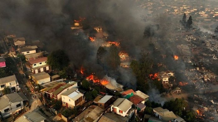 चिली में लगी भीषण आग की वजह 122 से भी ज्या Hoy, más de 122 muertes hasta el momento debido a un incendio masivo en Chile – India News