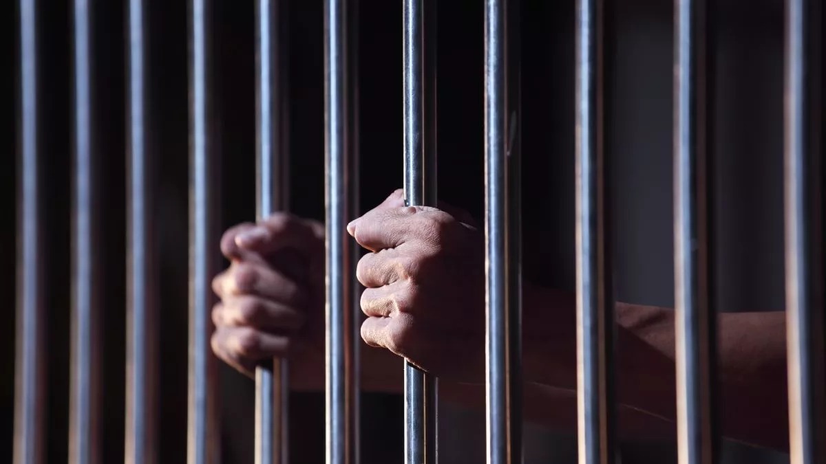 Poor Prisoners: गरीब कैदियों को जमानत दिलाने के लिए केंद्र ने दी करोड़ों की वित्तीय सहायता, गृह मंत्रालय ने लिखा पत्र