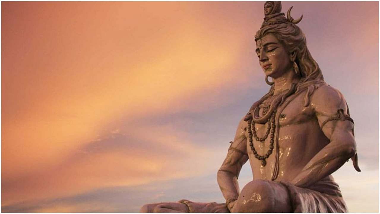 Mahashivratri 2024: जटाओं में गंगा गले में सर्प क्यों धारण करते हैं महादेव, जानिए ये महत्व