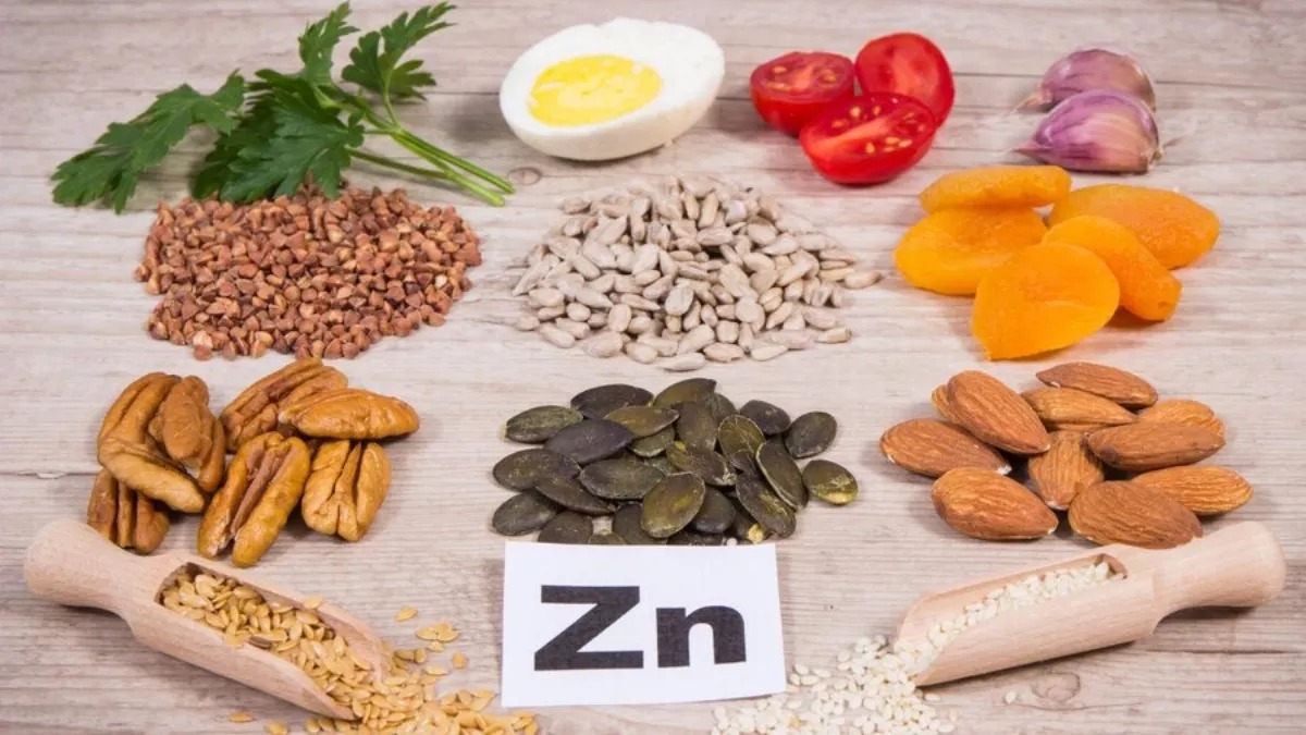 Increase Immunity: इम्युनिटी बढ़ाने के लिए बेहद जरूरी है Zinc, इन खाद्य पदार्थों से करें इसकी कमी दूर