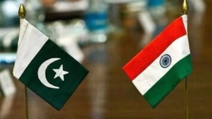 Pakistan: भारत के साथ व्यापारिक संबंध बहाल करना चाहता है पाकिस्तान, मंत्री ने दी जानकारी