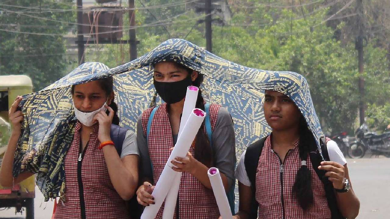 Heat Wave: बढ़ती गर्मी के कारण कई राज्यों के स्कूल समय में बदलाव, पहले ही दिया गया समर वेकेशन- Indianews