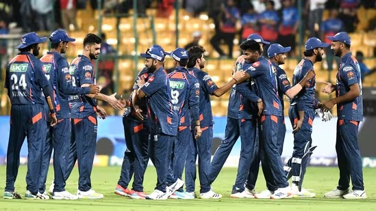 IPL 2024: लखनऊ सुपर जायंट्स को लगा बड़ा झटका, ये स्टार खिलाड़ी हुआ बाहर