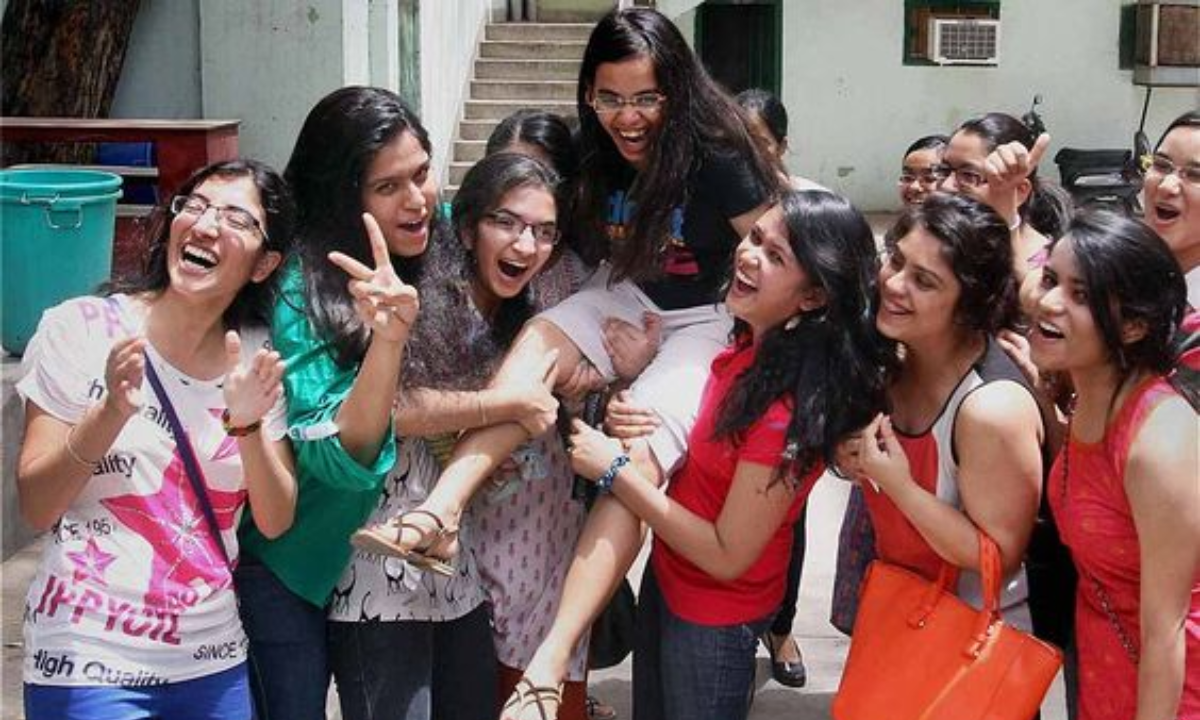 CBSE 12th Result Out: जारी हुए 12वीं के नतीजे, लड़के या लड़कियां जानें किसने मारी बाजी – indianews