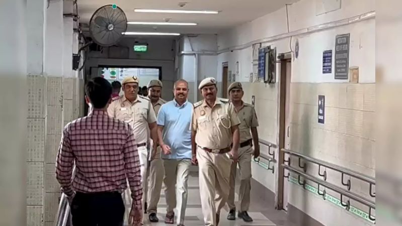 Swati Maliwal Assault Case: स्वाति मालीवाल मामले में बिभव कुमार को झटका, कोर्ट ने 14 दिन की न्यायिक हिरासत में भेजा -India News