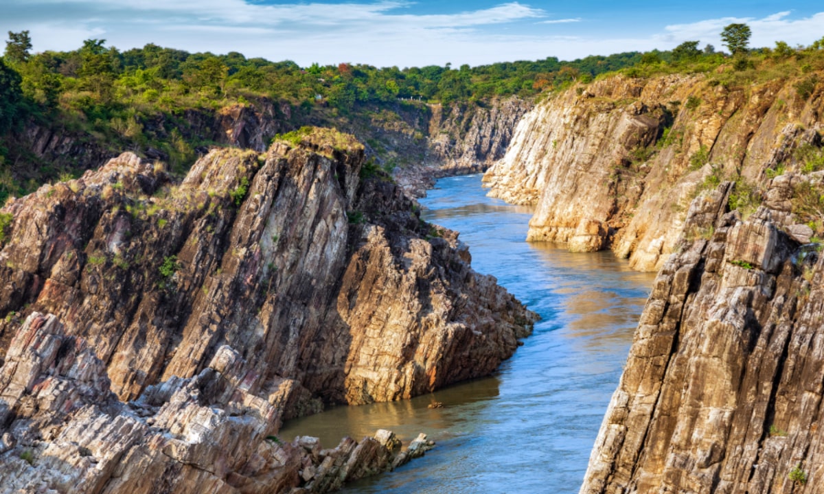 Bhedaghat: मध्यप्रदेश की ये खूबसूरत जगह कर देगी हैरान, बकेट लिस्ट में डाले ये प्लेस – IndiaNews