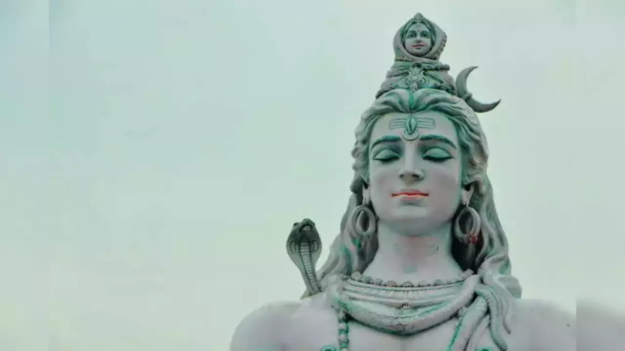 Masik Shivratri 2024: मासिक शिवरात्रि और प्रदोष व्रत एक साथ, जानें डेट और शुभ मुहूर्त-Indianews