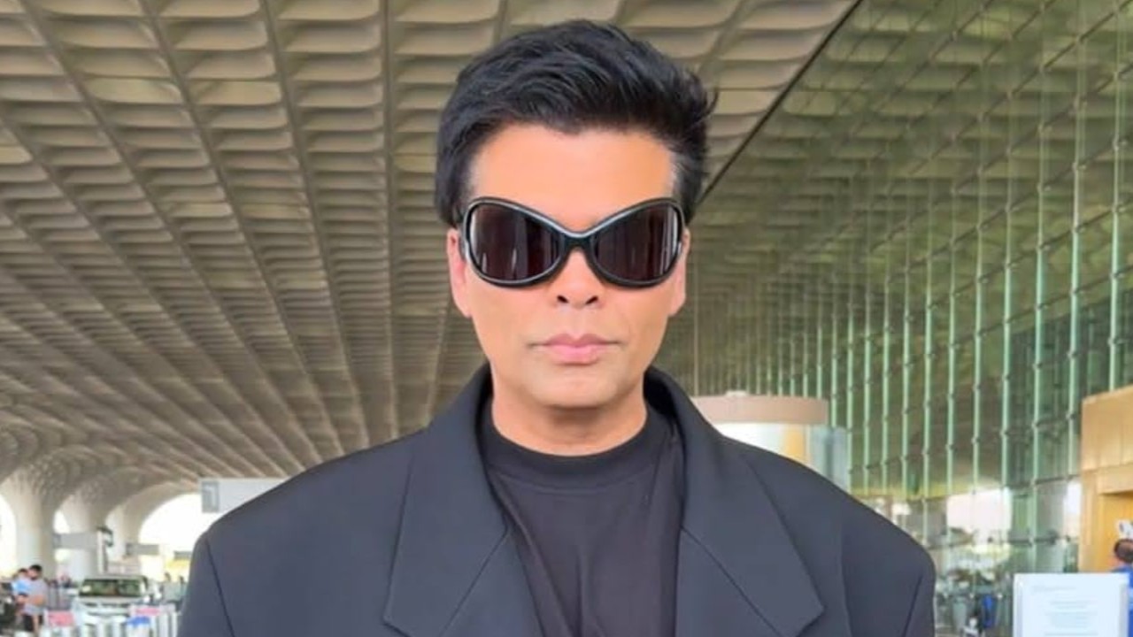 Karan Johar को क्यों आती है खुद पर शर्म, ओवरसाइज्ड कपड़े पहनने का खोला राज