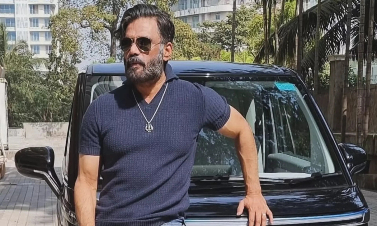 लड़कियों को बचाने की आजतक मिल रही Suniel Shetty को सजा! हाथ धोकर पीछे पड़ा अंडरवर्ल्ड