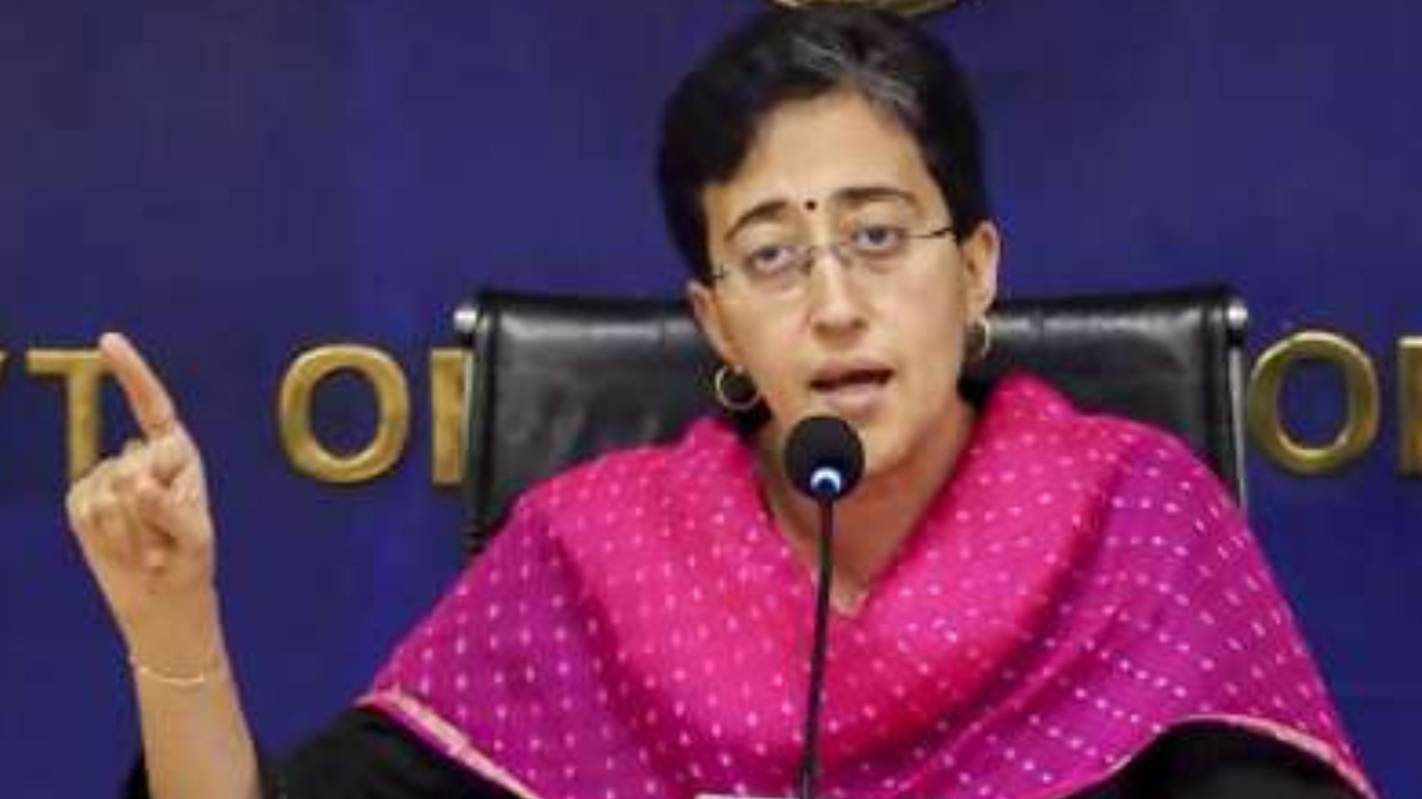 CM Atishi News: मुश्किल में आई दिल्ली की CM आतिशी, मानहानि का मामला आया सामने