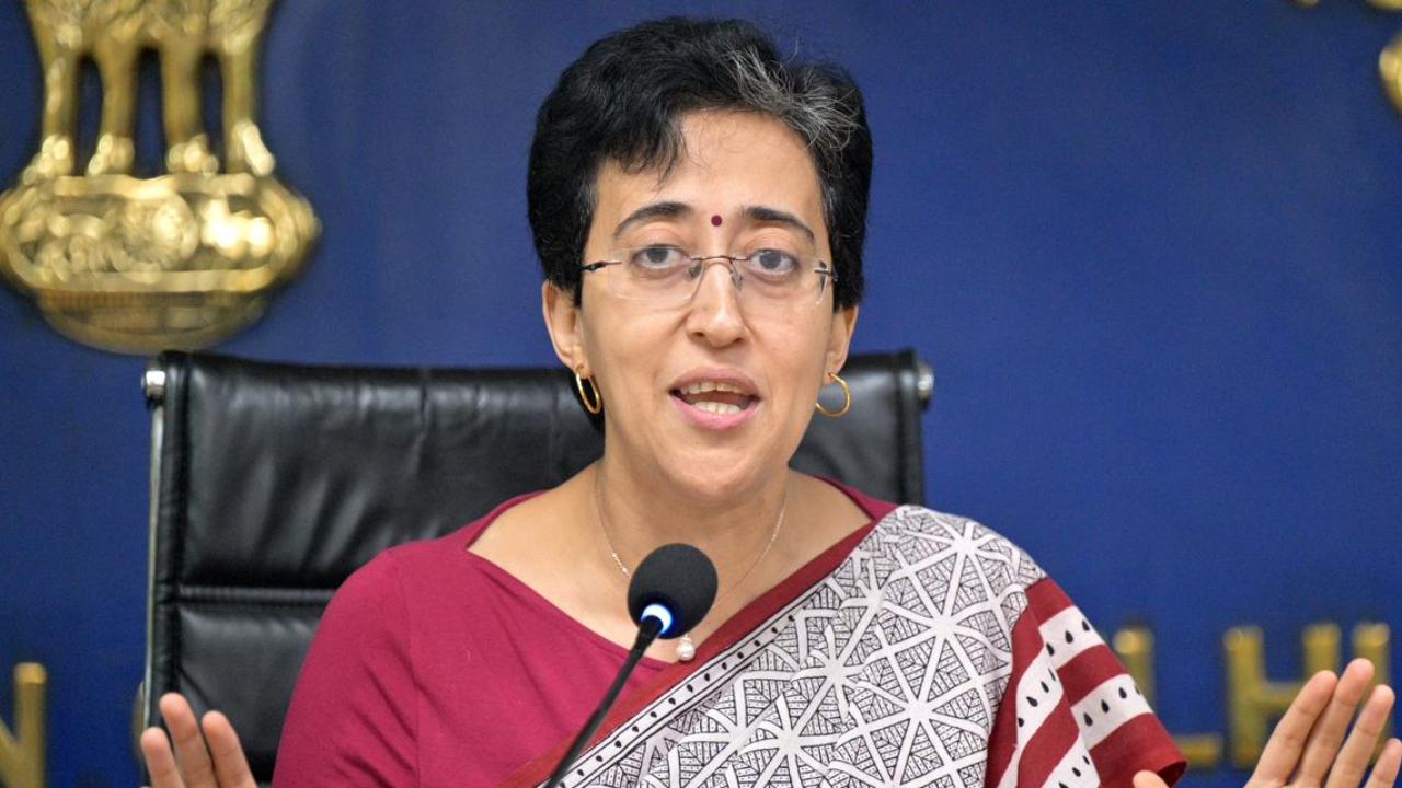 Delhi CM Atishi News: SC की चेतावनी! आतिशी ने MCD चुनाव को बताया 'गैरकानूनी', BJP पर उठाए गंभीर सवाल