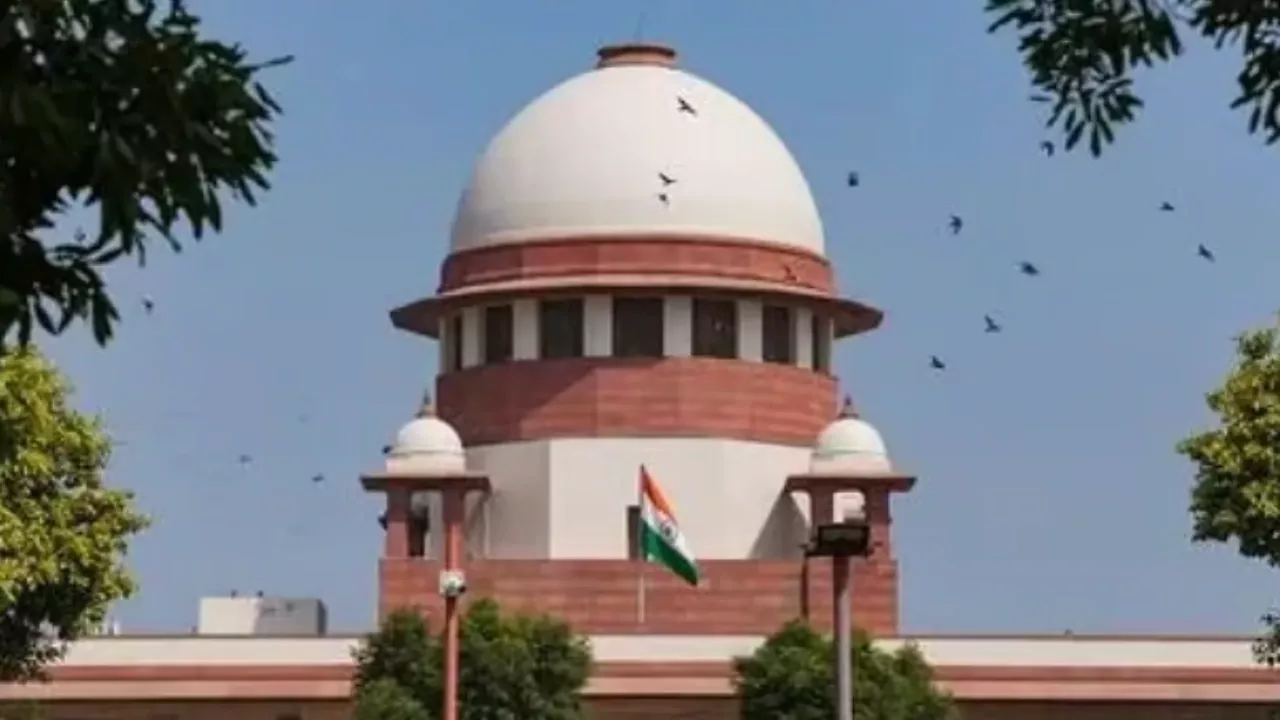 'मंदिर हो या दरगाह लोगों की जिंदगी में…', Supreme Court ने बुलडोजर एक्शन पर कही बड़ी बात