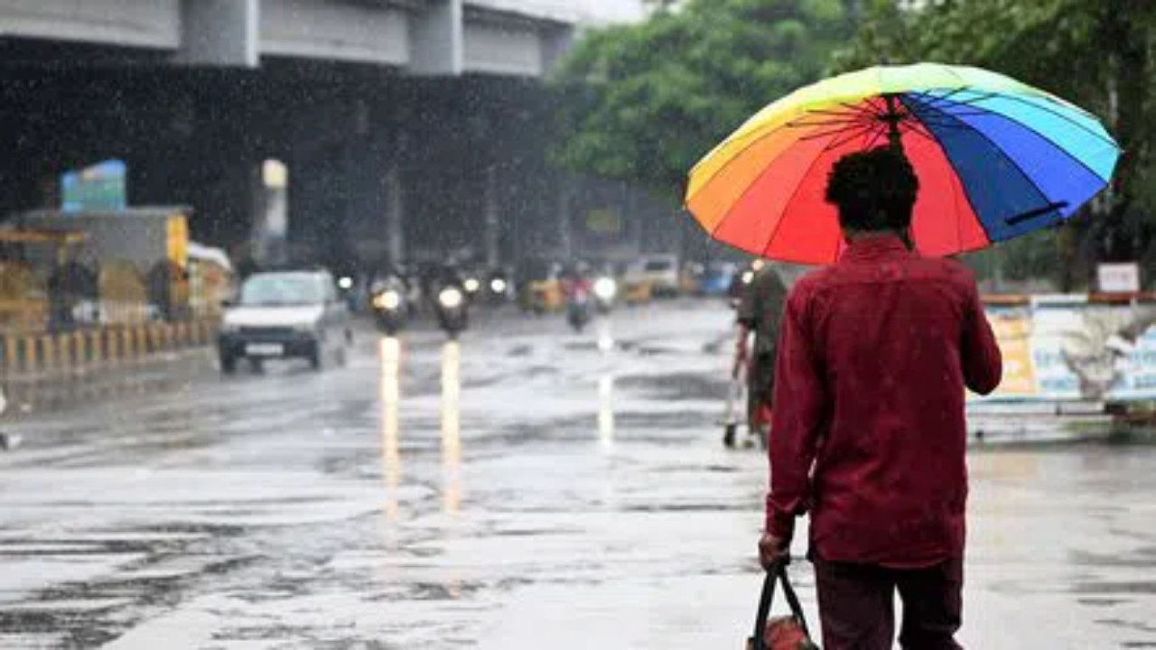 CG Weather: मानसून कई जिलों पर मेहरबान, मौसम विभाग ने बिजली की भी दी चेतावनी