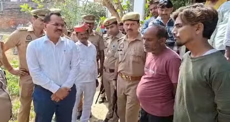 UP News: मच्छर अगरबत्ती फैक्टरी में हादसा, जांच में जुटी पुलिस