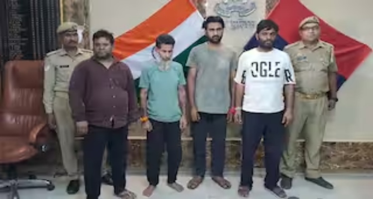 Crime News: मेरठ में अवैध हथियार बनाने वाली फैक्ट्री का भंडाफोड़ , महिलाओं का लेते थे सहारा