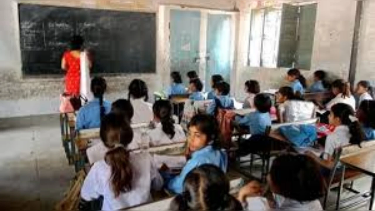 Bihar School Inspection: नवंबर से होगी सरकारी स्कूलों की रैंकिंग शुरू! जानें पूरा प्लान