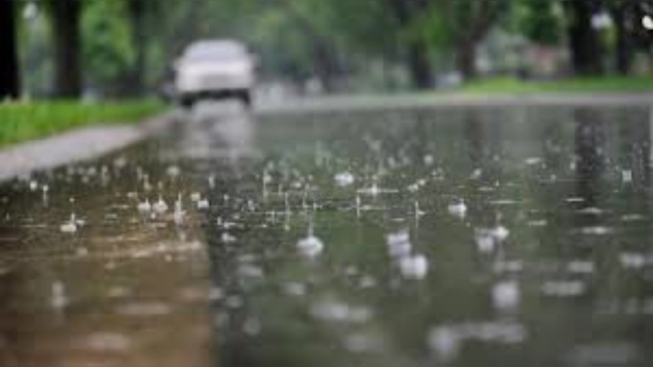 Bihar Weather: हो जाएं सावधान! चक्रवाती तूफान 'दाना' का पड़ेगा भारी असर, जानें IMD की रिपोर्ट