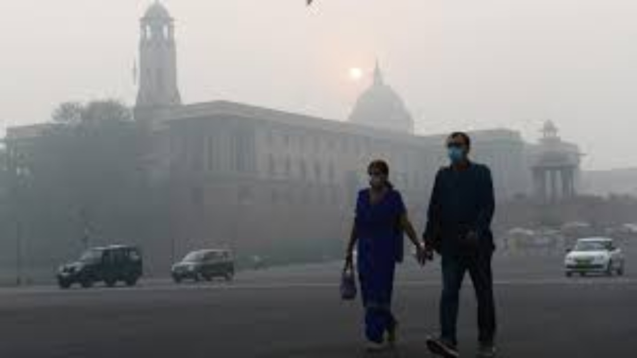 Delhi Pollution: दिल्ली- NCR में  GRAP 2 हुआ लागू, बाहर निकलने से पहले जानें ये जरुरी नियम