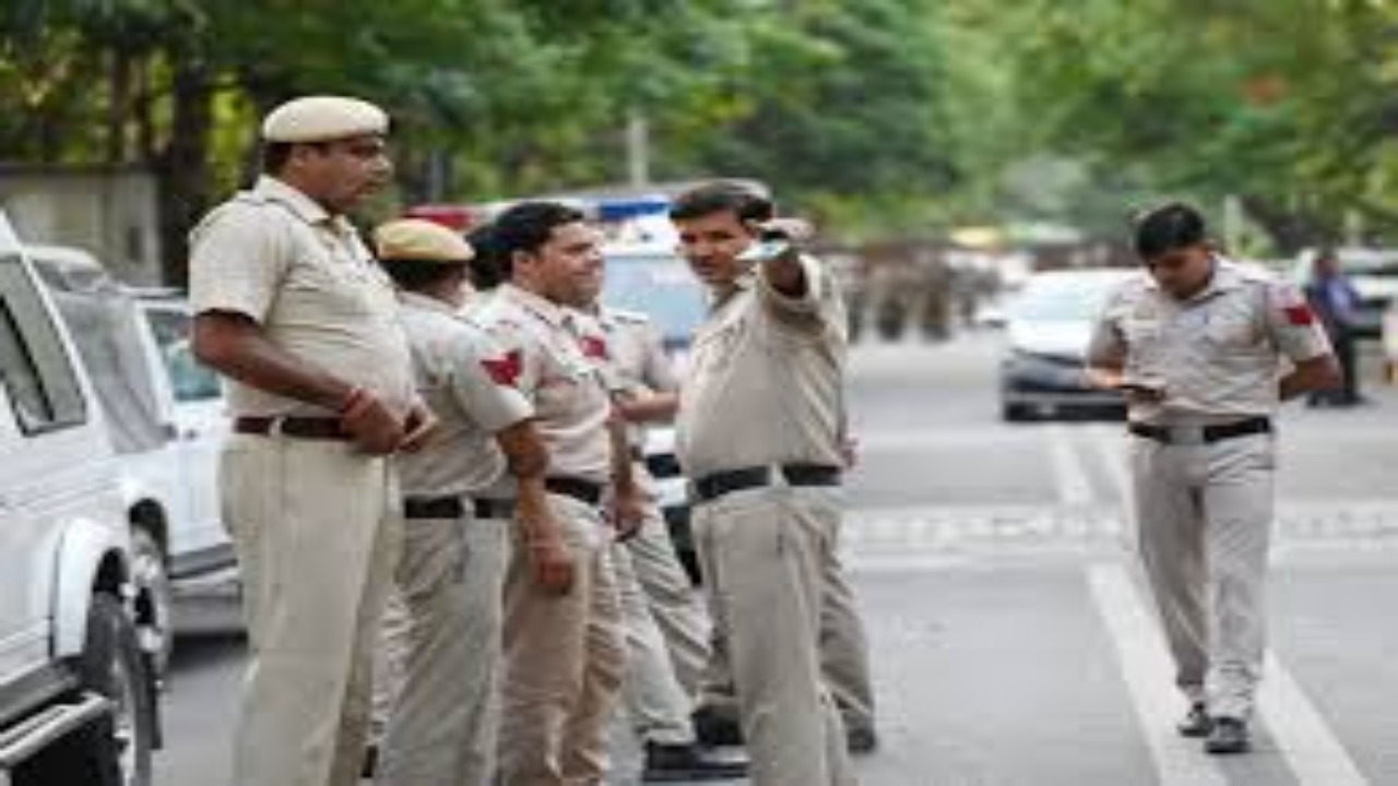 Jabalpur News: मध्यप्रदेश में दोस्त का अपहरण…पीटकर कराया मुंडन, पुलिस ने 3 को किया गिरफ्तार