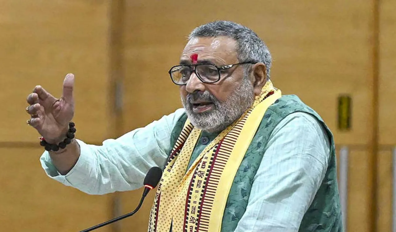 Giriraj Singh: प्रशांत किशोर और तेजस्वी पर गिरिराज सिंह ने बोला हमला, हिंदू स्वाभिमान यात्रा को लेकर कही ये बड़ी बात