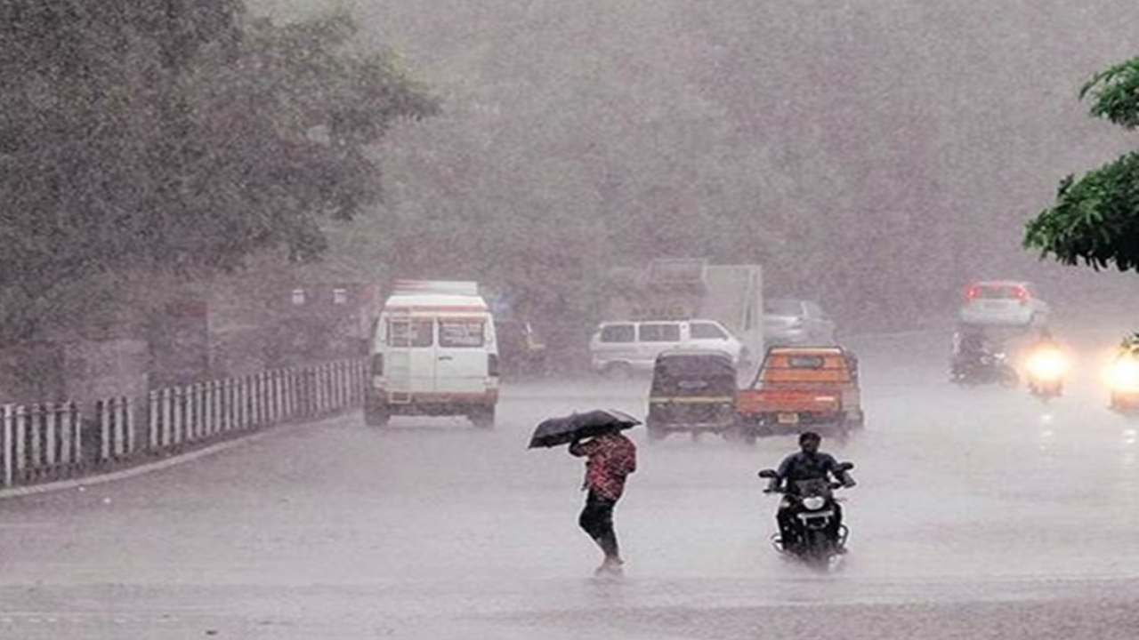 MP Weather Report: मध्य प्रदेश के 27 जिलों में फिर सक्रिय मानसून, गरज-चमक के साथ बारिश के आसार