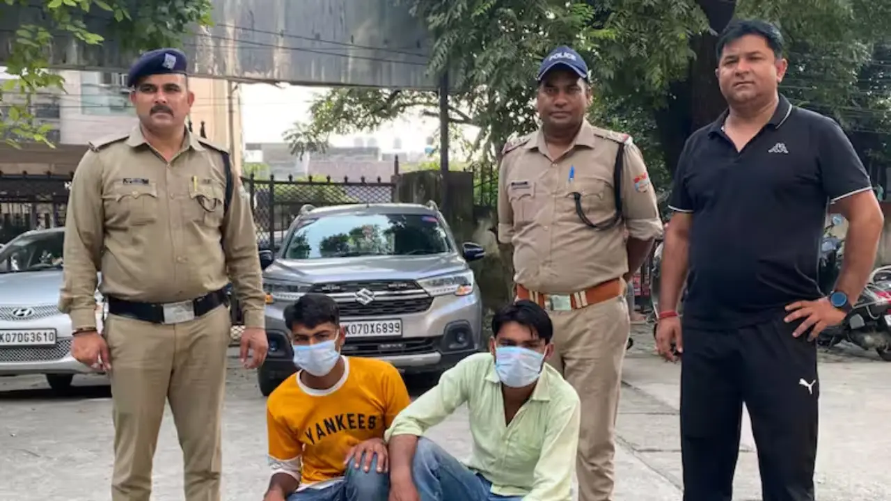 Mussoorie News: चाय में थूक मिलाकर बेच रहे थे दो युवक, Video वायरल होने के बाद पुलिस ने लिया एक्शन