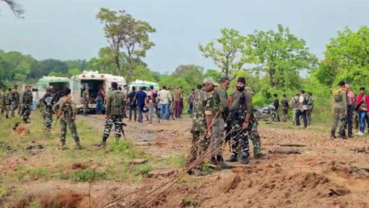 Naxal Attack In Bastar: नक्सली आतंक से कांपा बस्तर, 3 ग्रामीणों की बेरहमी से हत्या