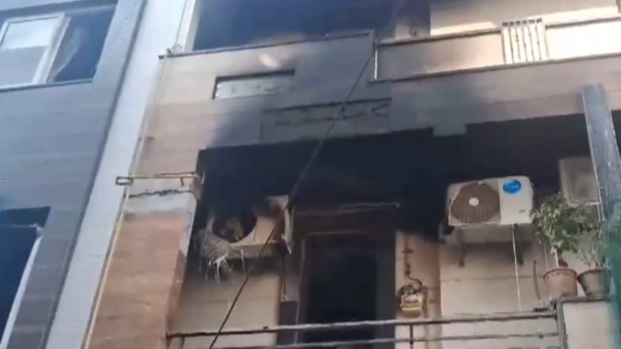 Shahdara Fire News: शाहदरा इलाके में लगी भीषण आग, 2 की मौत, 4 घायल