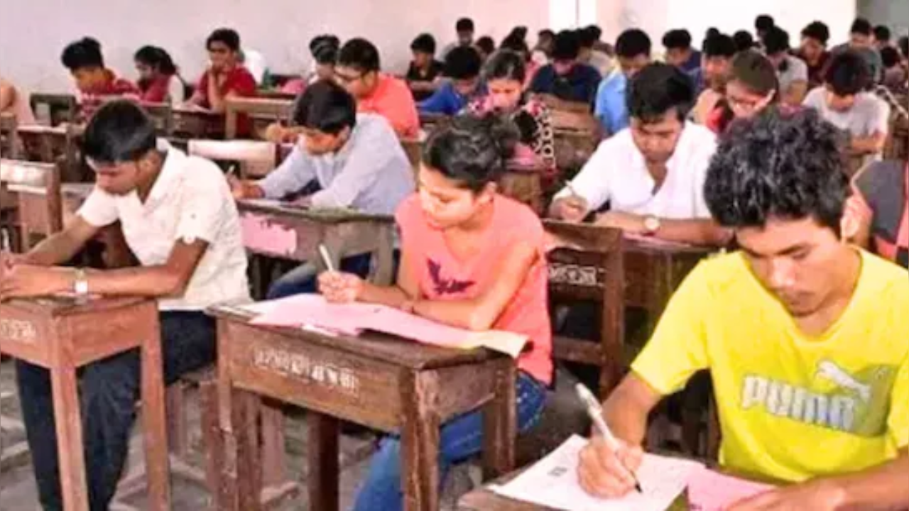 CET Exam: अपने ही जिले में दे सकेंगे अब CET का पेपर,  इन 2 जिलों के बच्चों को हो सकती है परेशानी