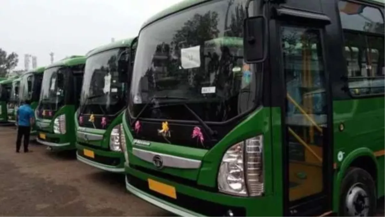 Himachal E-buses service:  हिमाचल में मिली 300 ई-बसों की खरीद को मंजूरी, जानें कितनी है एक बस की कीमत