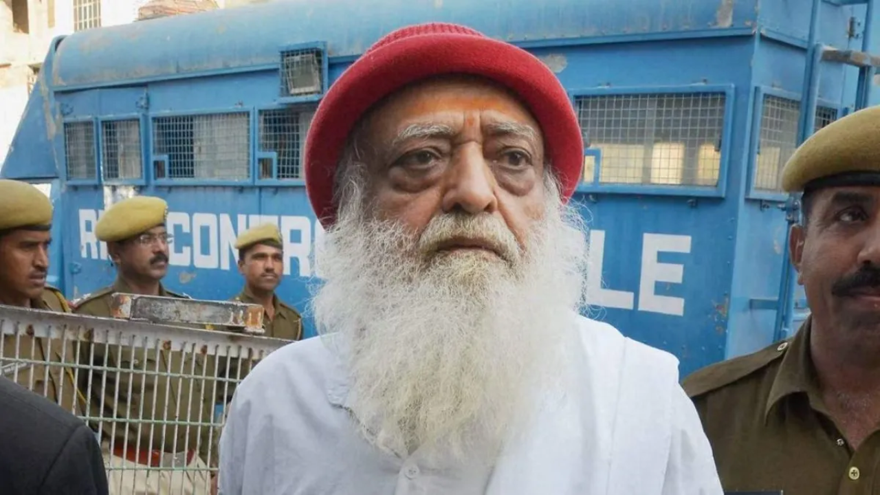 Asaram Health: 11 साल बाद जेल में बंद आसाराम से मिलेगा बेटा, हाई कोर्ट ने रखी ये शर्तें