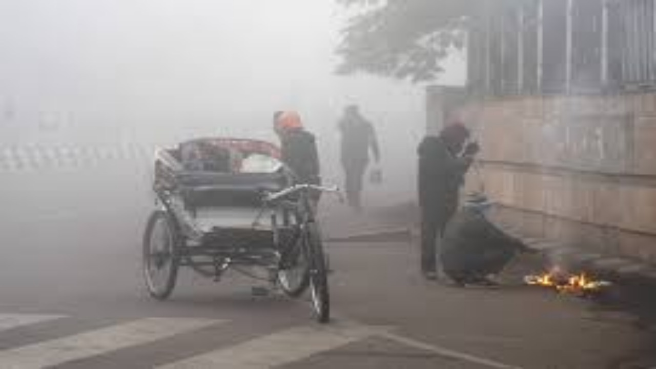 CG Weather Update: राजधानी समेत सभी राज्यों में ठंड की शुरुआत, पारा तीन डिग्री तक गिरा