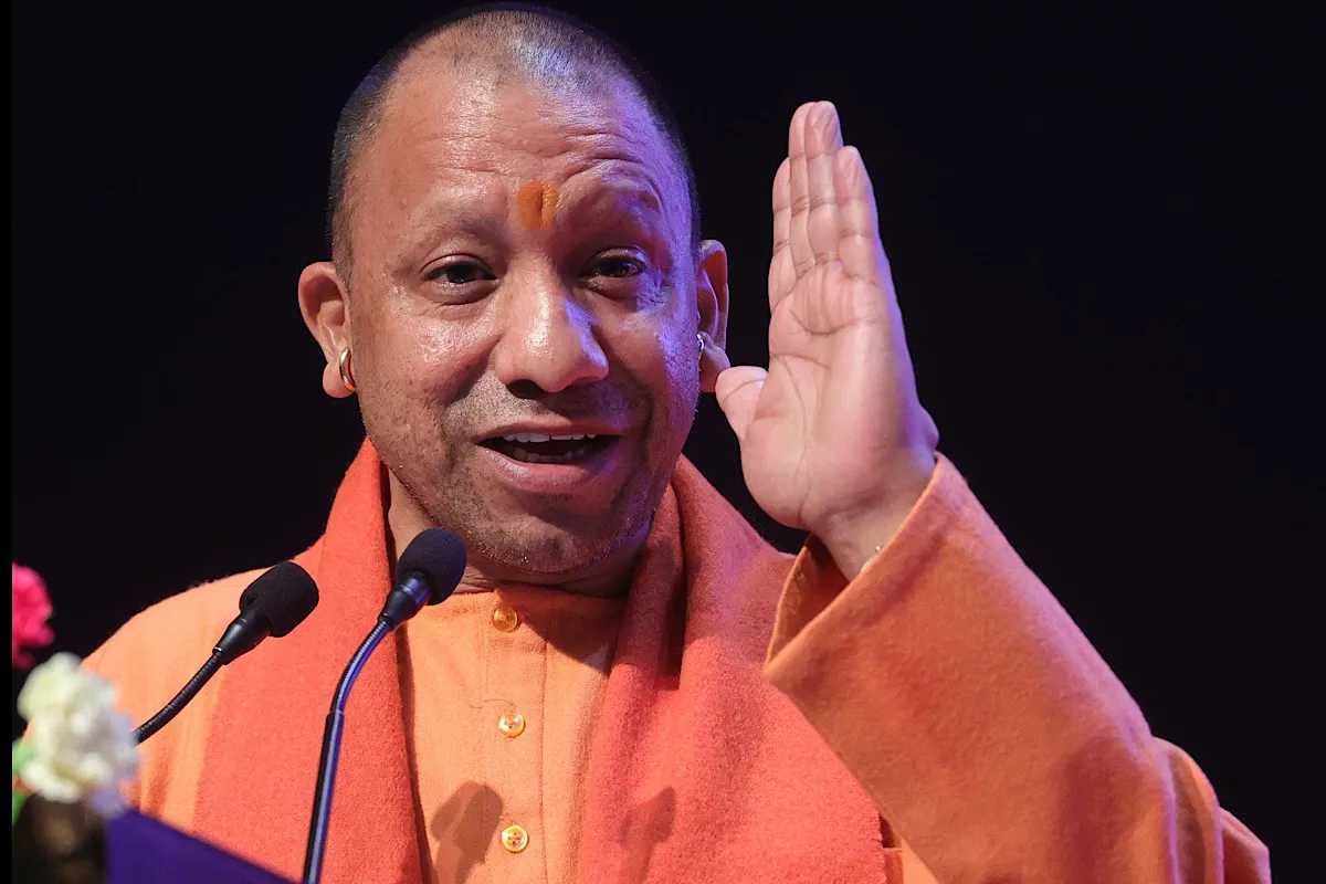 ‘औरंगाबाद शहर का नाम रखना शर्मनाक…एक हैं तो नेक हैं’,महाराष्ट्र में गरजे CM Yogi, सियासी गलियारों में मचा भूचाल