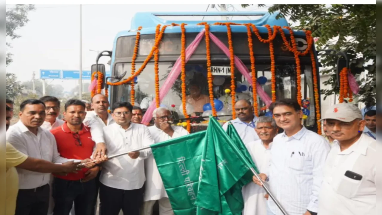 रिठाला मेट्रो से औचंदी बॉर्डर तक अब सफर आसान, नए बस रूट की हुई शुरुआत