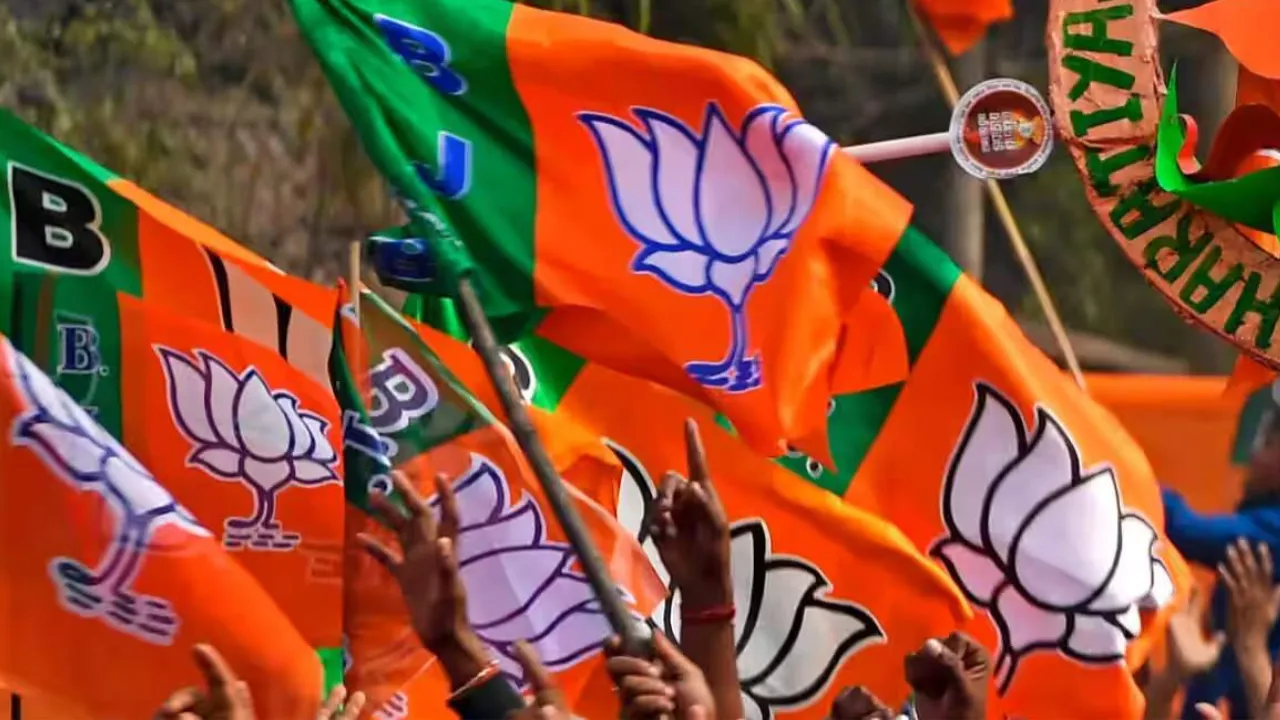 ‘पूरे झारखंड का चेहरा…’, झारखंड BJP के इस पोस्ट को लेकर चुनाव आयोग ने हटाने का दिया आदेश, कांग्रेस-JMM ने मिलकर की थी शिकायत