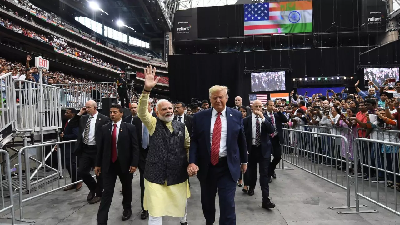 PM Modi पर जान छिड़कते हैं Donald Trump, वो 4 मौके जब खुल्लम-खुल्ला किया इजहार, आंखें फाड़कर देखी रही दुनिया