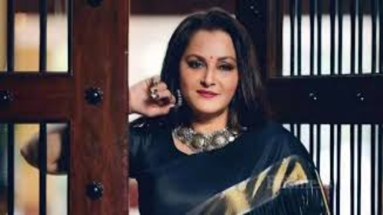 Jaya Prada के खिलाफ गैर जमानती वारंट जारी, जानें क्या है पूरा मामला