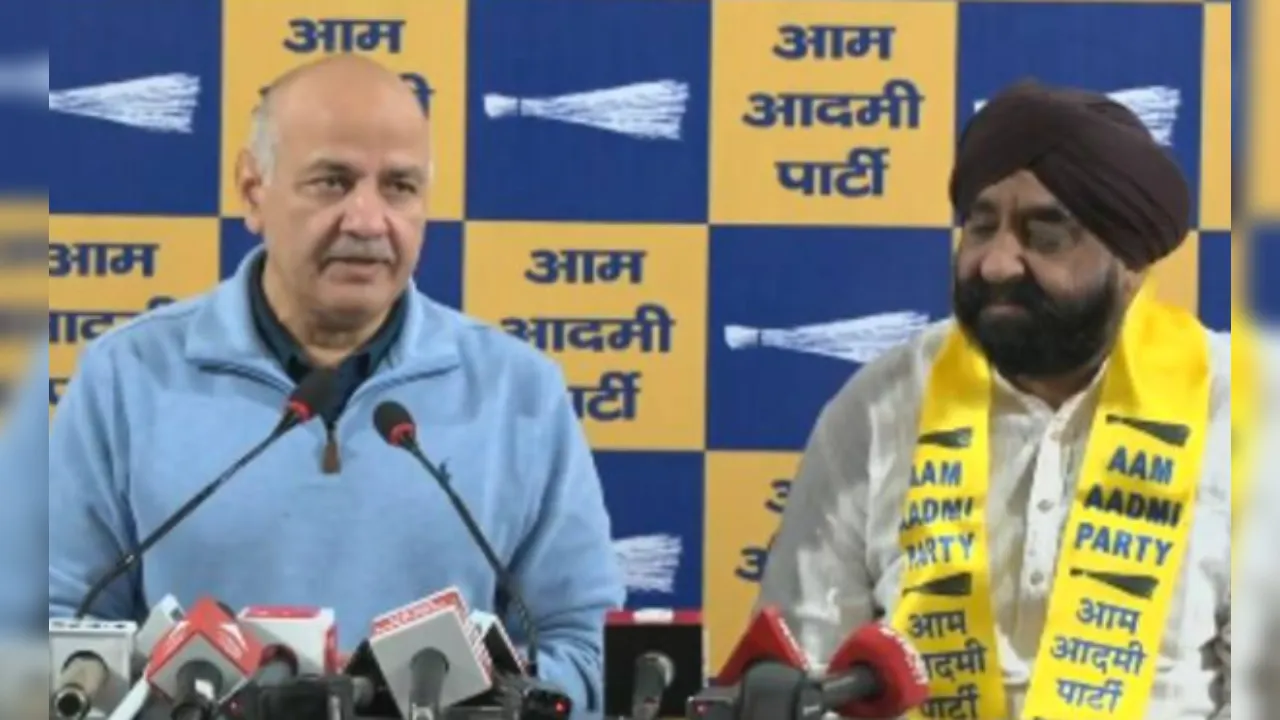 Surinder Pal Singjh Bittoo Joins AAP: दिल्ली चुनाव से पहले सुरेंद्र पाल सिंह बिट्टू ने थामा AAP का दामन, इस सीट से मिल सकता है टिकट