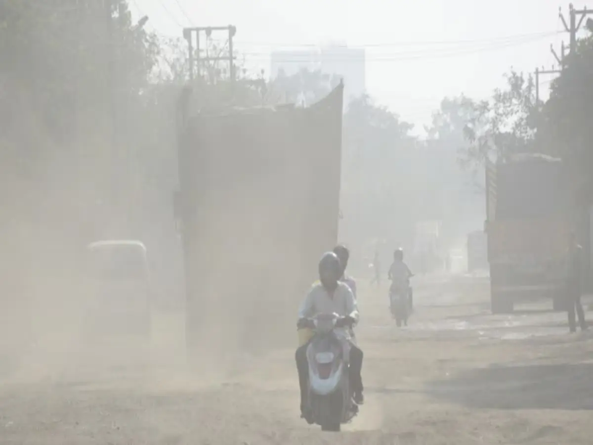 यूपी में आज का AQI! इन शहरों की हालत खराब, लखनऊ में दर्ज हुआ 300 एक्यूआई