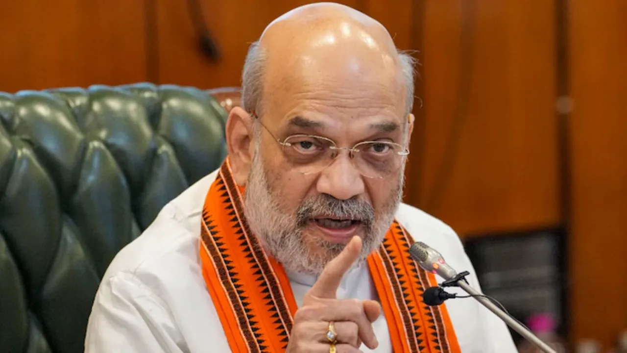 Amit Shah News: केंद्रीय गृहमंत्री अमित शाह के बयान पर पूर्व मुख्यमंत्री भूपेश बघेल का पलटवार, संविधान को लेकर उठे सवाल