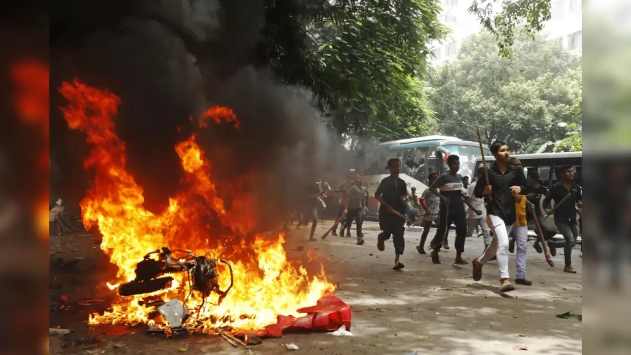 बांग्लादेश में हिंदुओं पर अत्याचार का मामला, भीलवाड़ा में 11 बजे तक बंद रहेंगे शहर के बाजार