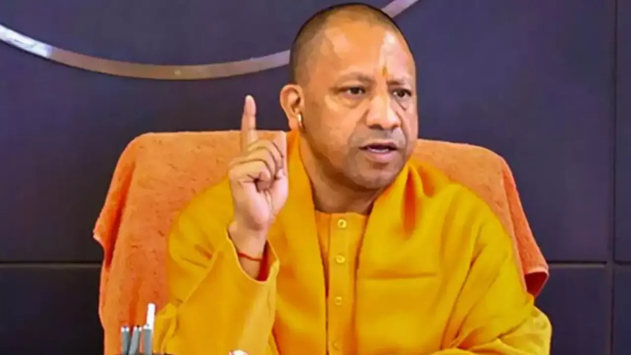 CM YOGI: बेसहारा बेटियों घर देंगे Yogi, इन चीजों की मिलेगी Free सुविधा, इन जिलों के नाम आए सामने