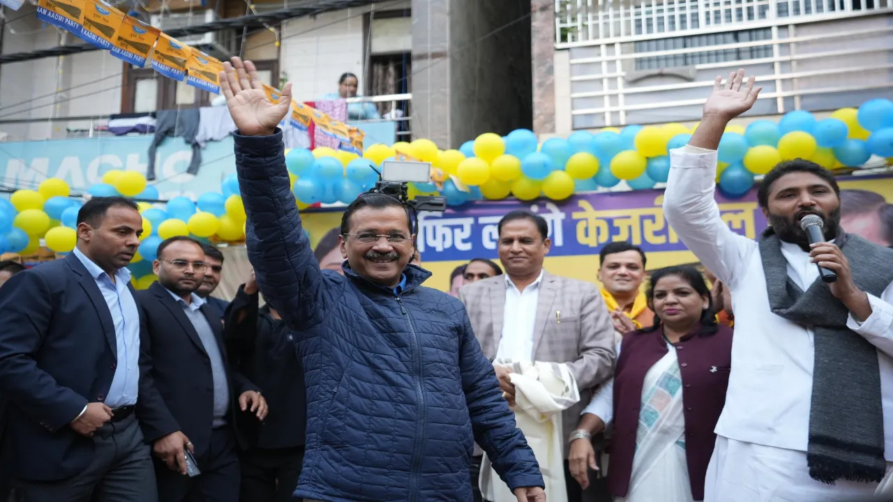 ‘एक ही तो जिम्मेदारी दी थी वह भी..’ दिल्ली की कानून व्यवस्था को लेकर केजरीवाल ने अमित शाह को घेरा ; कही ये बात