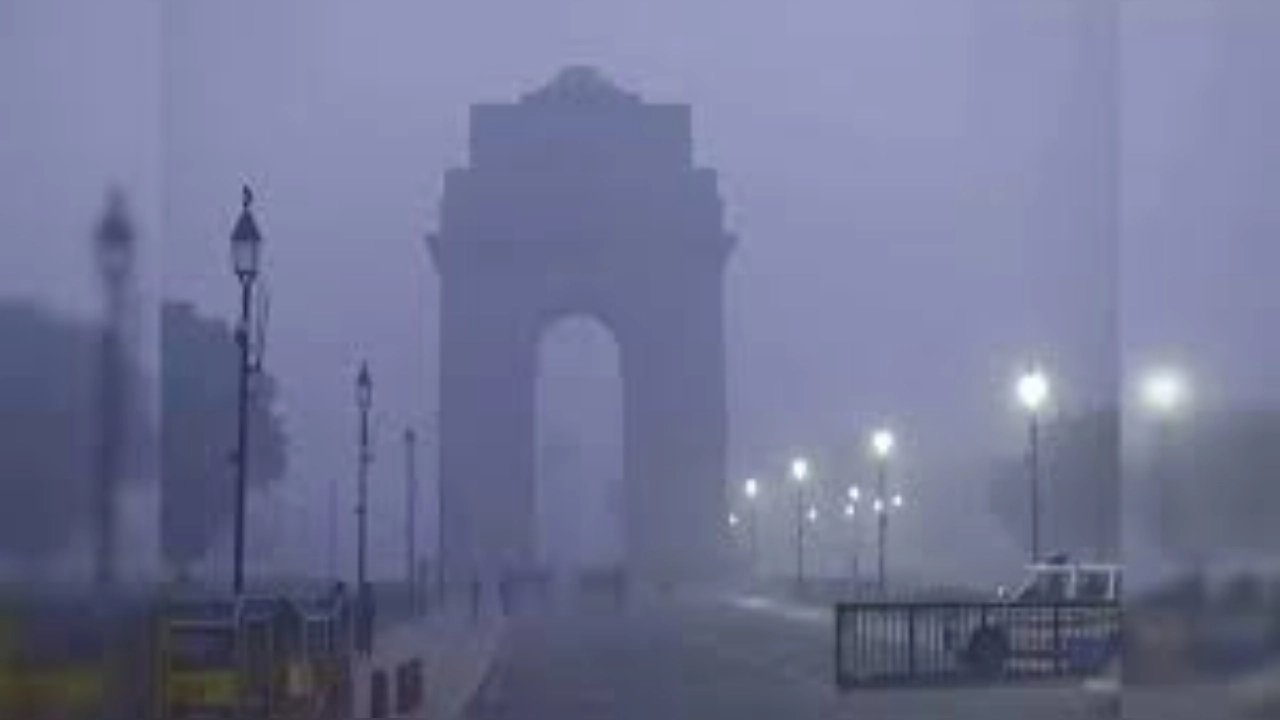 Delhi Weather Report: अगले दो दिनों के लिए IMD का अलर्ट जारी! नए साल से पहले बताई बारिश की संभावना