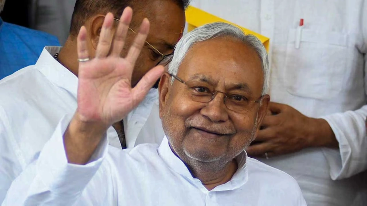 Nitish Kumar: मुख्यमंत्री नीतीश कुमार 24 दिसंबर को करेंगे चंपारण का दौरा, कई योजनाओं का करेंगे उद्घाटन