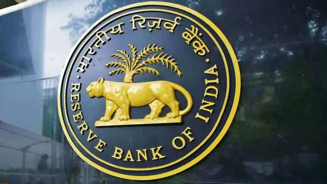 नंबर वन बना RBI, इस मामले में पूरी दुनिया को पछाड़ बनाया रिकॉर्ड, अब हर तरफ हो रहा भारतीय बैंक का जय-जयकार