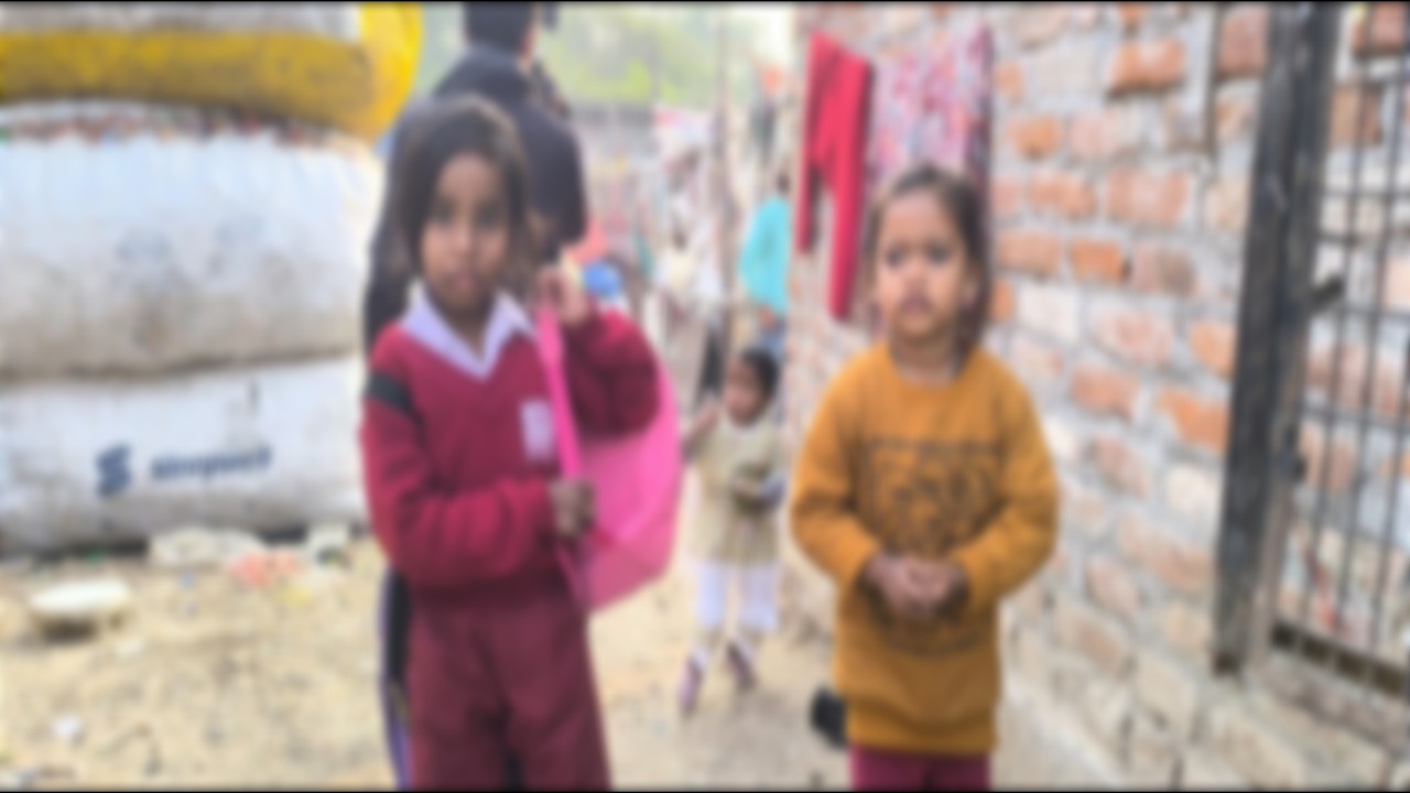 घुसपैठियों को रोकने के लिए स्कूलों में चलेगा अभियान, जानें उन दर्जनों NGO का क्या…